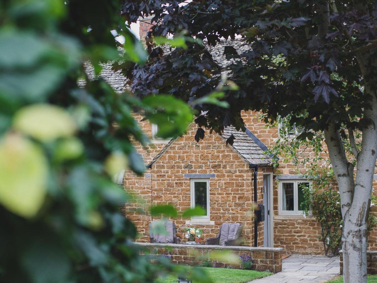 Climbing Rose Cottage - Dog Friendly - Peaceful Cotswold Cottage Adlestrop 외부 사진