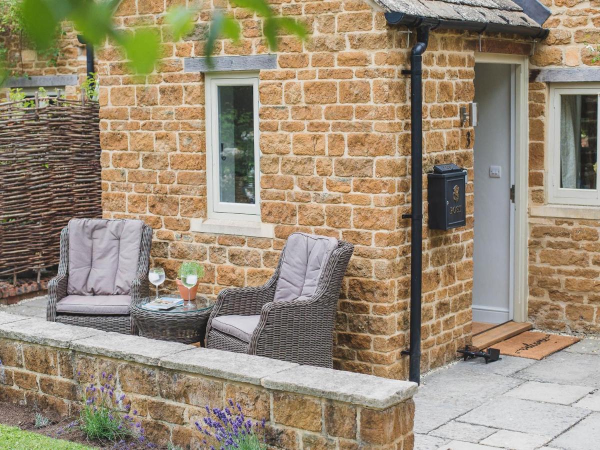 Climbing Rose Cottage - Dog Friendly - Peaceful Cotswold Cottage Adlestrop 외부 사진